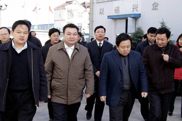 安徽省委副秘書長王福宏視察中德機床 安徽省委副秘書長王福宏視察中德機床